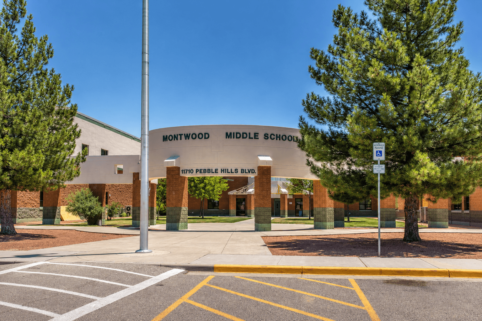 Montwood Middle School